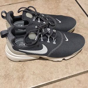 Nike presto fly